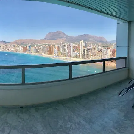 Gemelos 28 Lovely Seafront Views Apartment *